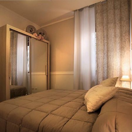 Casa Di Charme "Rosa-Rosae" Apartment Verona Luaran gambar